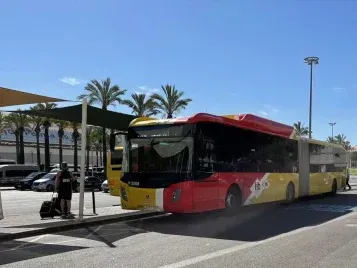 So gelangen Sie vom Flughafen Palma de Mallorca (PMI) nach Paguera: Taxi, Bus, Mietwagen